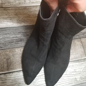 Ankle boots size 8.5